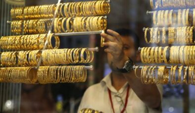 Türklerin altın sevdası enflasyona yenildi