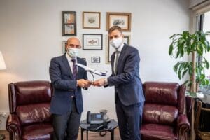 İzmir B&uuml;y&uuml;kşehir Belediyesi&rsquo;nin İzmir Vakfı ortaklığı ile başlattığı Turuncu &Ccedil;ember