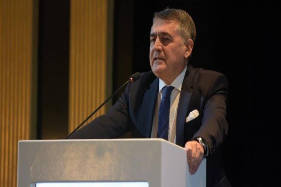 T&Uuml;SİAD Başkanı&nbsp;Orhan Turan,&nbsp;"Kalkınmak i&ccedil;in de &ouml;ncelikle sağlıklı ve s&uuml;rd&uuml;r&uuml;lebilir bir