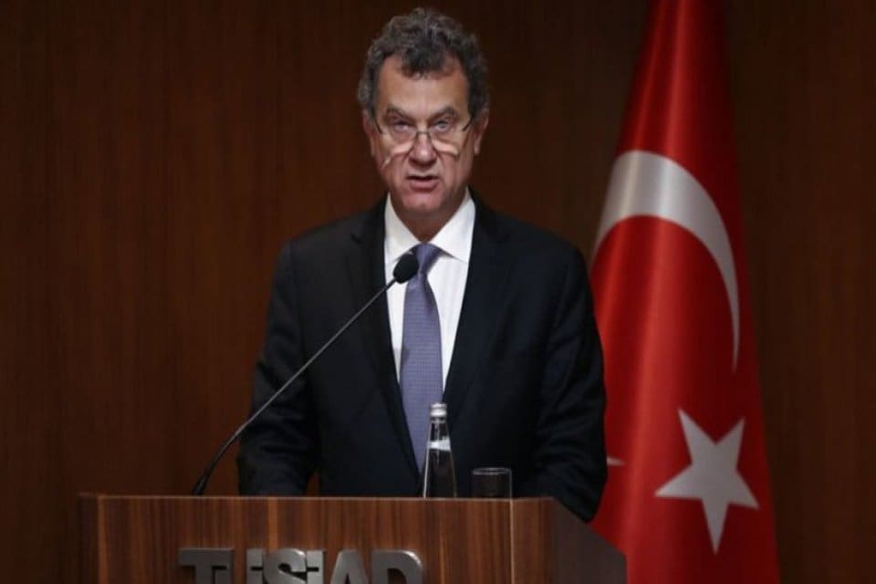 T&Uuml;SİAD Başkanı Simone Kaslowski, Merkez Bankası'nın faiz politikalarını eleştirdi. Kaslowski,