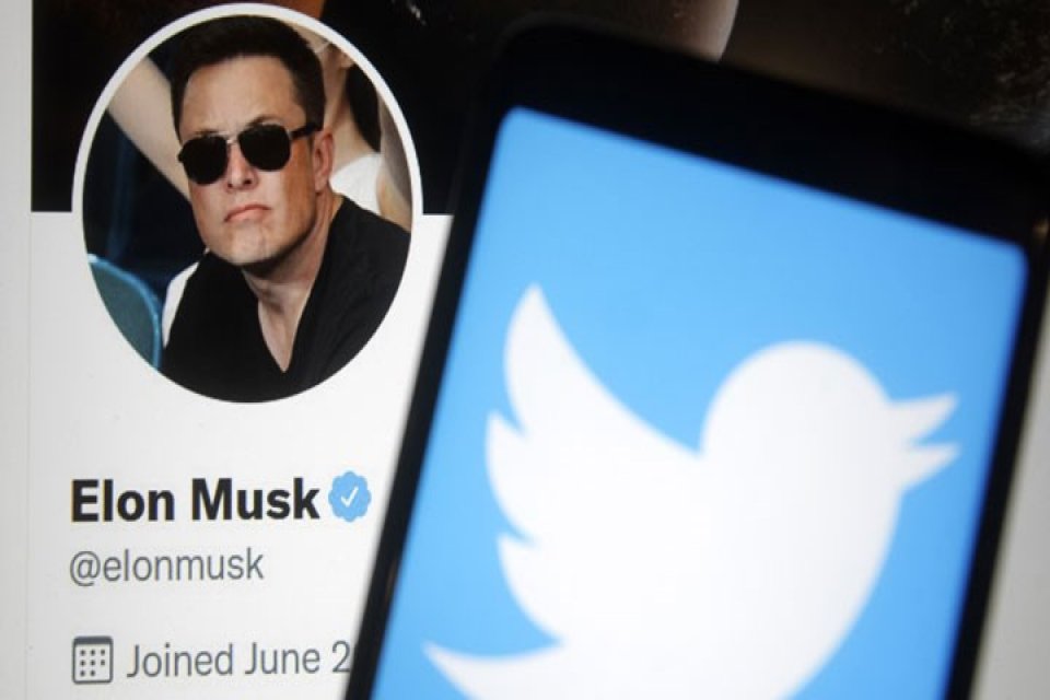Twitter'ı satın alan milyarder Elon Musk, "mavi tik" için aylık