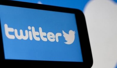 Twitter, Hindistan'ın yeni internet düzenlemelerine uyacağını bildirdi