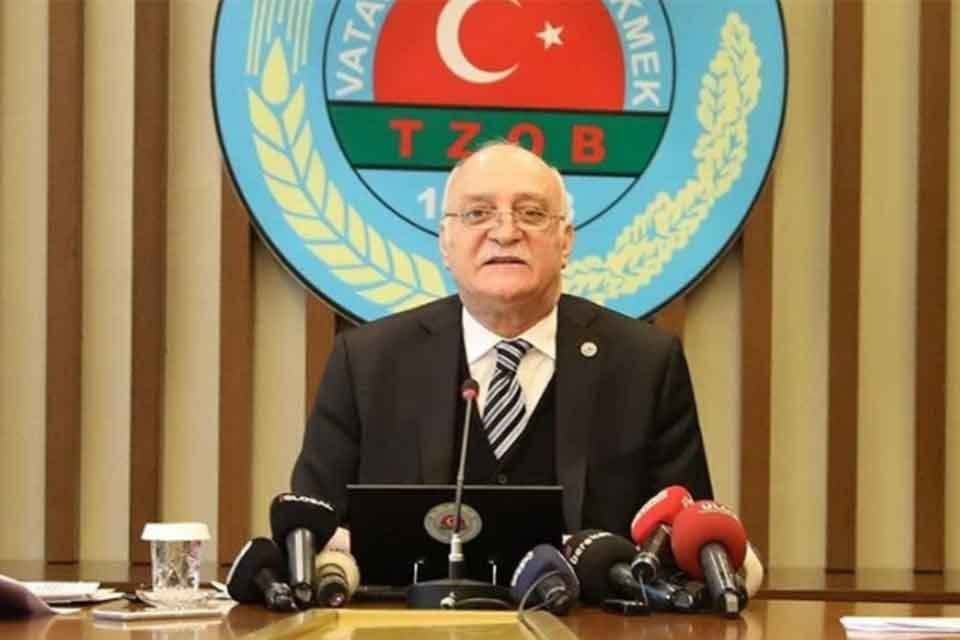 TZOB Başkanı Şemsi Bayraktar, s&uuml;t &uuml;reticisinin bir litre s&uuml;t sattığında