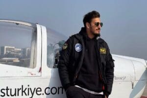 D&uuml;n Bursa'da d&uuml;şen u&ccedil;akta &ouml;len pilot Furkan Otkum'un Ramazan Bayramı