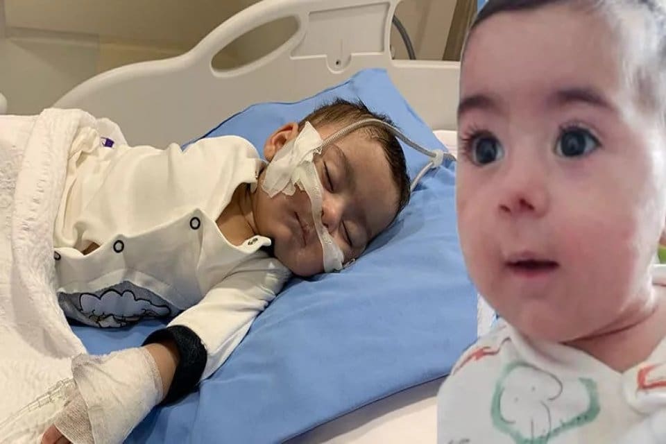 Mardin&rsquo;de nefes darlığı &ccedil;ektiği i&ccedil;in durumu ağırlaşıp, ambulans u&ccedil;akla Ankara'ya