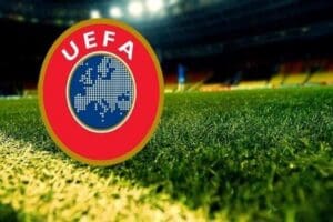 UEFA, T&uuml;rkiye ve Suriye&rsquo;ye 200 bin euro yardım yapılacağını ve