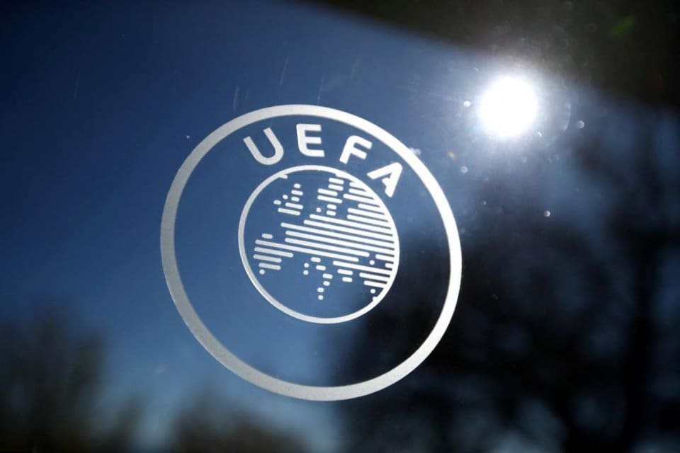 UEFA, Avrupa kupalarında &uuml;lkemizi temsil eden takımlara, &ccedil;eşitli nedenlerden dolayı