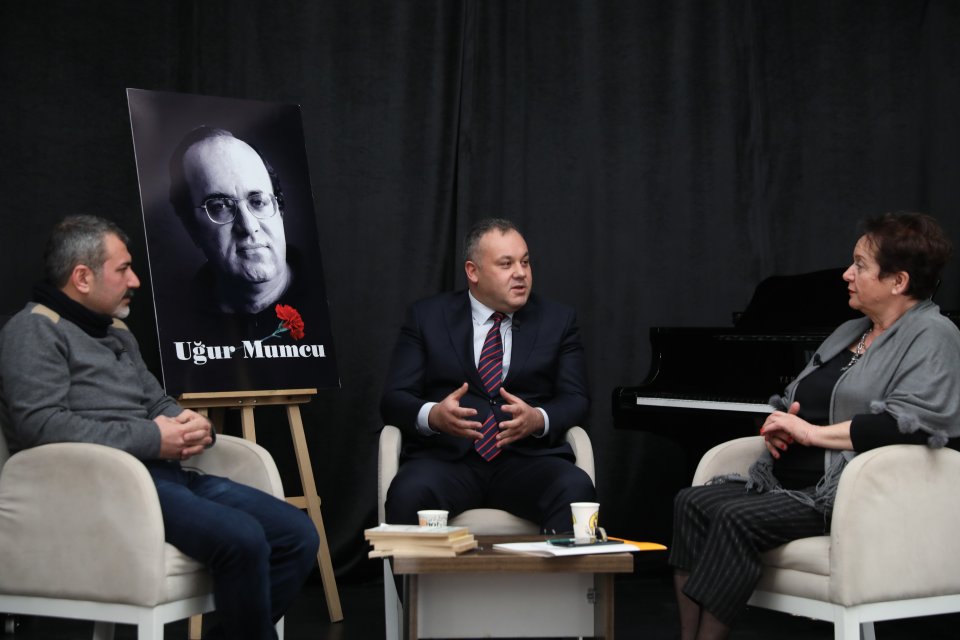 Türk basının aydın gazetecilerinden Uğur Mumcu, katledilişinin 28’inci yılında Buca