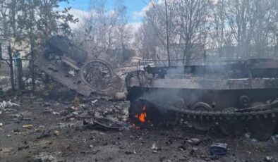 Ukrayna: Rus ordusu 14 bin 400 asker, 95 uçak, 115 helikopter, 466 tank kaybetti