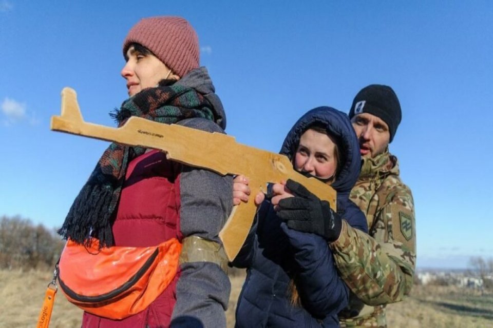 Rusya ile Ukrayna arasında gerilim devam ederken, yedek askerler hakkında