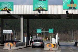 Ulaştırma ve Altyapı Bakanlığı&rsquo;nın k&ouml;pr&uuml; ve otoyol ge&ccedil;işlerinde kullanılan &uuml;cret