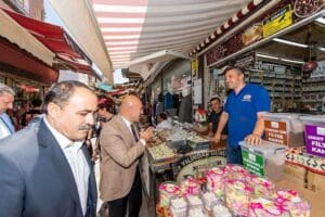 İzmir B&uuml;y&uuml;kşehir Belediye Başkanı Tun&ccedil; Soyer, Eyl&uuml;l ayında d&uuml;zenlenecek uluslararası