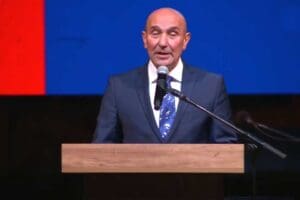 İzmir'in ev sahipliği yaptığı D&uuml;nya K&uuml;lt&uuml;r Zirvesi, CHP Genel Başkanı