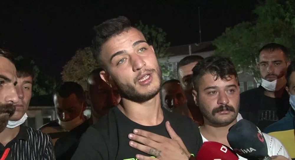 Aleyna &Ccedil;akır'ın &ouml;l&uuml;m&uuml;n&uuml;n baş ş&uuml;phelisi&nbsp;&Uuml;mitcan Uygun&nbsp;ile aynı evde kalan 25