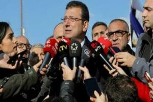 İBB Başkanı Ekrem İmamoğlu, anne ve babası ile birlikte Suudi