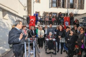 Prof. Dr. Nermin Abadan Unat Kadın Semtevi a&ccedil;ılışında konuşan Başkan