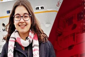 Yılbaşı akşamı kutlama yapmak için üniversiteli arkadaşlarıyla evinde parti yapan