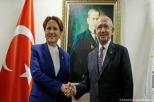 Kamuoyu araştırmacısı Dr. İbrahim Uslu, 2023 genel se&ccedil;imleri hakkında dikkat