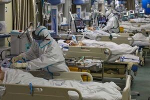 1970’lerin ortalarında Orta Afrika'da ortaya çıkan Ebola salgınının keşfedilmesine yardımcı