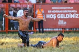 T&uuml;rkiye Geleneksel G&uuml;reşler Federasyonu, 2022 Kırkpınar Başpehlivanı Şimşek'in 9 Mart