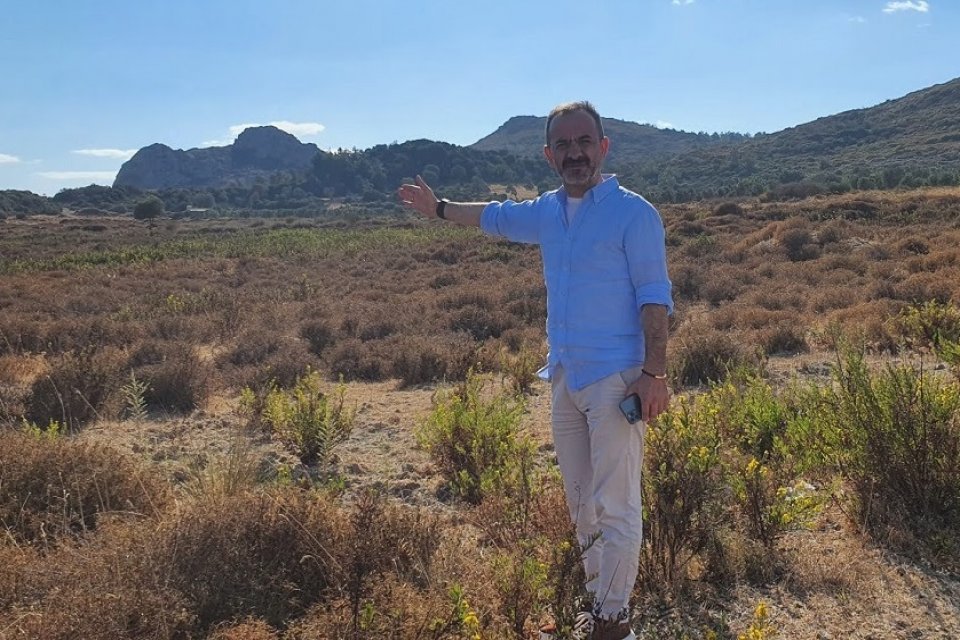 İzmir’in Urla ilçesindeki ‘Klazomenai Sit Alanı İmar Plan’ının değiştirilmesi ile