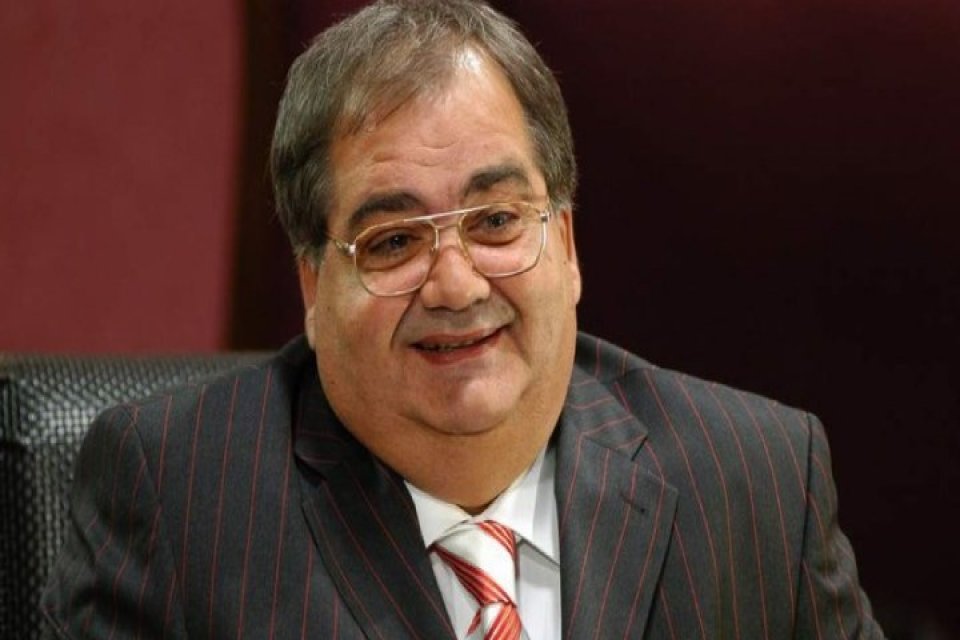 Oyuncu Zafer Alg&ouml;z, usta oyuncu İsmail İncekara'nın bu sabah yaşamını