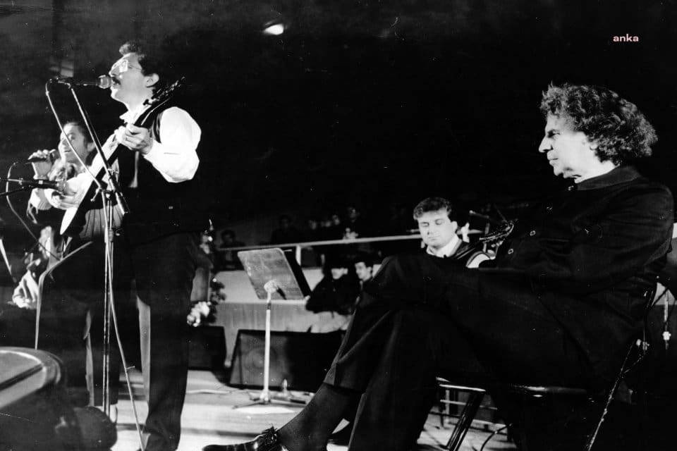 Usta sanat&ccedil;ı Michael "Mikis" Theodorakis 96 yaşında hayatını kaybetti. Sanat&ccedil;ının