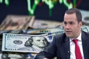 Ekonomist Prof. Dr. &Ouml;zg&uuml;r Demirtaş, dolar kuru tahminine ilişkin dikkat