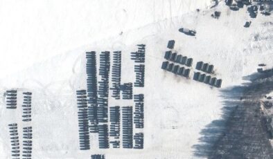 Uydu görüntüleri ortaya çıktı: S-400’ler sınırda