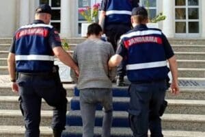 Muğla'nın Seydikemer il&ccedil;esinde hakkında 8 yıl 4 ay kesinleşmiş hapis