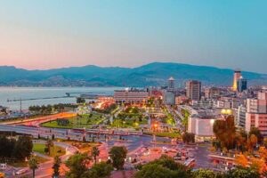 Dünyanın en etkili 10 turizm etkinliğinden biri olarak kabul edilen