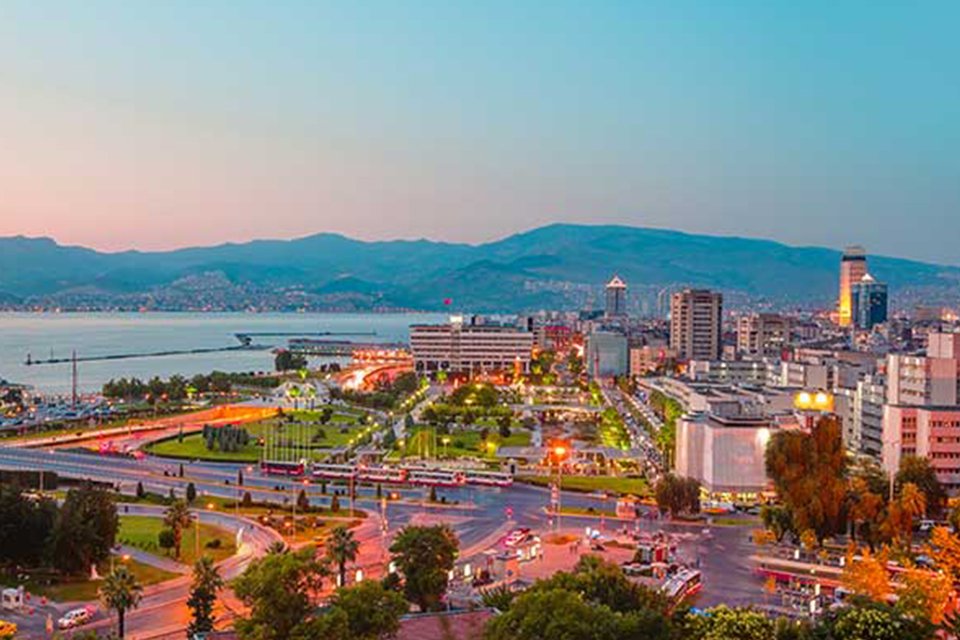 Dünyanın en etkili 10 turizm etkinliğinden biri olarak kabul edilen