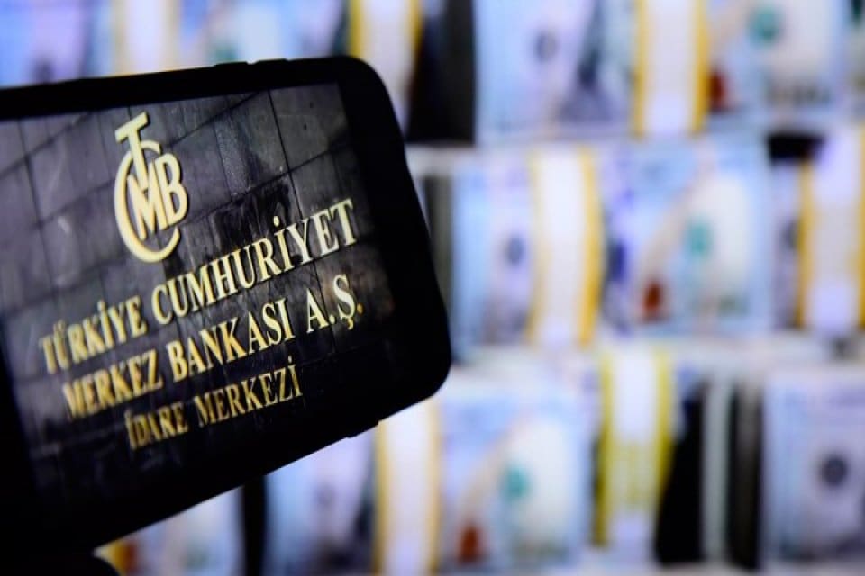 Merkez Bankası, y&uuml;zde 13 olan politika faizini y&uuml;zde 12'ye indirdi.