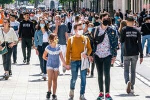Enfeksiyon&nbsp;Hastalıkları Uzmanı Prof. Dr. Serhan Sakarya, Covid-19'un Omicron varyantının T&uuml;rkiye'de