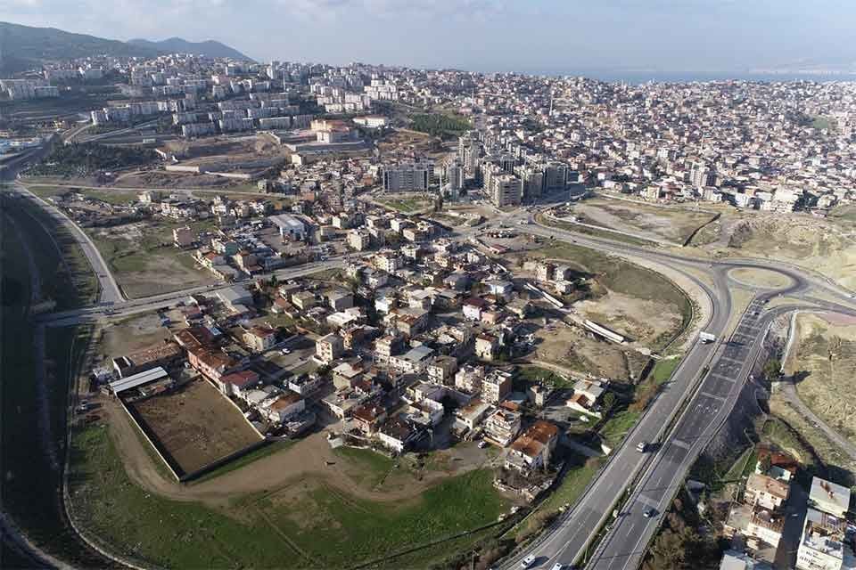 Uzundere Kentsel D&ouml;n&uuml;ş&uuml;m Alanı&rsquo;nda bin 422 bağımsız birimi kapsayan &uuml;&ccedil;&uuml;nc&uuml;