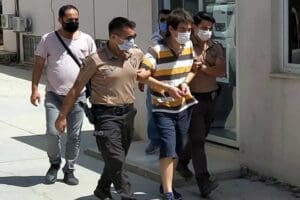 Muğla'nın Dat&ccedil;a il&ccedil;esinde, annesi Atiye Pullu'yu (54) boğazını sıkıp 15