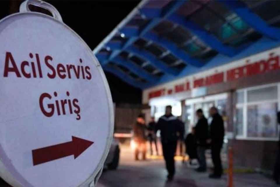 Sağlık Bakanı Fahrettin Koca, d&uuml;nk&uuml; Cumhurbaşkanlığı Kabine Toplantısının ardından gazetecilerin