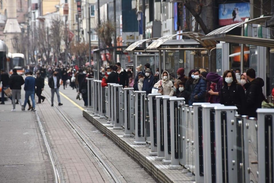 Sağlık Bakanlığınca 14 Şubat'ta ilk kez paylaşılan 'illere g&ouml;re haftalık