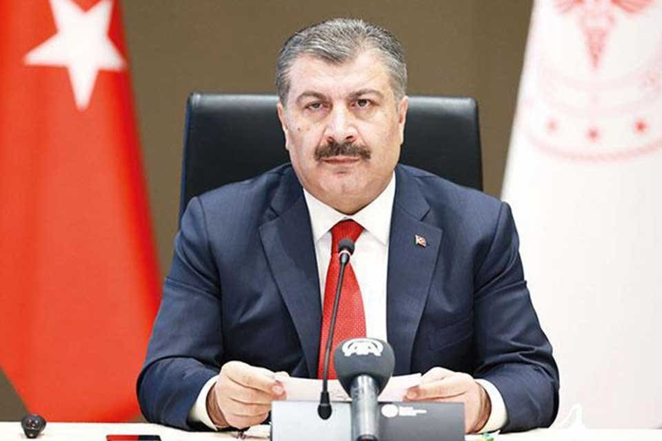 Sağlık Bakanı Fahrettin Koca başkanlığında bir araya gelen Koronavir&uuml;s Bilim