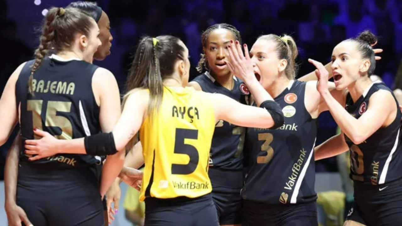 Kadınlarda Avrupa’nın en büyüğü Vakıfbank Avrupa kadın voleybolundaki “Türk Finali”ni Vakıfbank kazandı. CEV Şampiyonlar Ligi