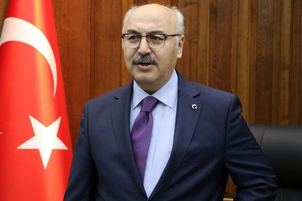 İzmir Valisi Yavuz Selim K&ouml;şger, İzmir İl Hıfzıssıhha Kurulu tarafından