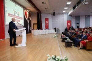 Uyuşturucu, alkol, t&uuml;t&uuml;n, davranışsal bağımlılık konularında farkındalık oluşturması amacıyla İzmir