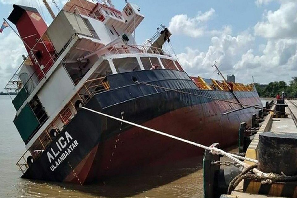 Reuters'ın haberine g&ouml;re Vietnam'da ger&ccedil;ekleşen olayda 13 turistin &ouml;ld&uuml;ğ&uuml; ve