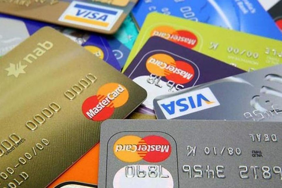D&uuml;nyanın &ouml;nde gelen &ouml;deme sistemlerinden Visa ve Mastercard&nbsp;Rusya'dan &ccedil;ekilme kararı