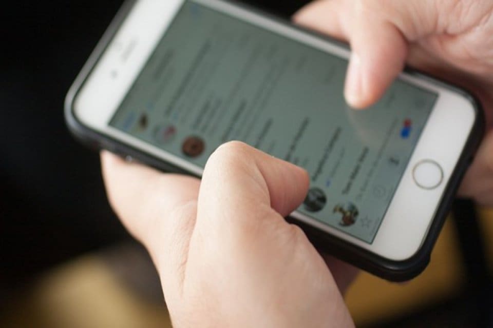 WhatsApp&rsquo;ta kendi aralarındaki grupta şirket y&ouml;neticilerine hakaret eden ve &uuml;r&uuml;nlerini