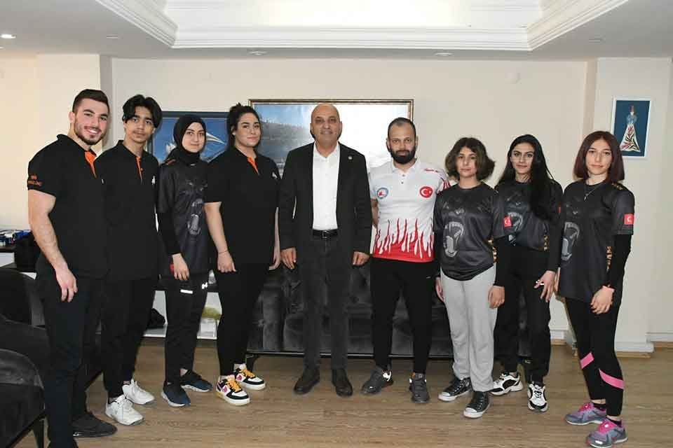 CHP İzmir Milletvekili ve YDK &Uuml;yesi Mahir Polat'a 5-16 şubat