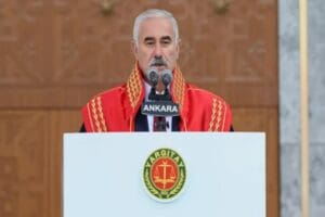 Yargıtay Başkanı Mehmet Akarca, yapay zeka destekli Yargıtay İ&ccedil;tihat Merkezi'nin