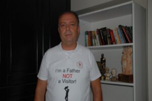 Yargıtay 2. Hukuk Dairesinin emsal kararına g&ouml;re boşanmış ebeveynlerin dini