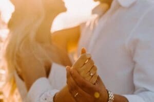 Gelin adayı ile damat adayının ailelerinin kavga etmesi sonucu nişan