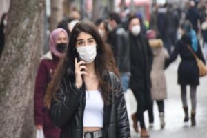 Prof. Kayıhan Pala, daha &ouml;l&uuml;mc&uuml;l ve daha hızlı bulaşan mutasyon